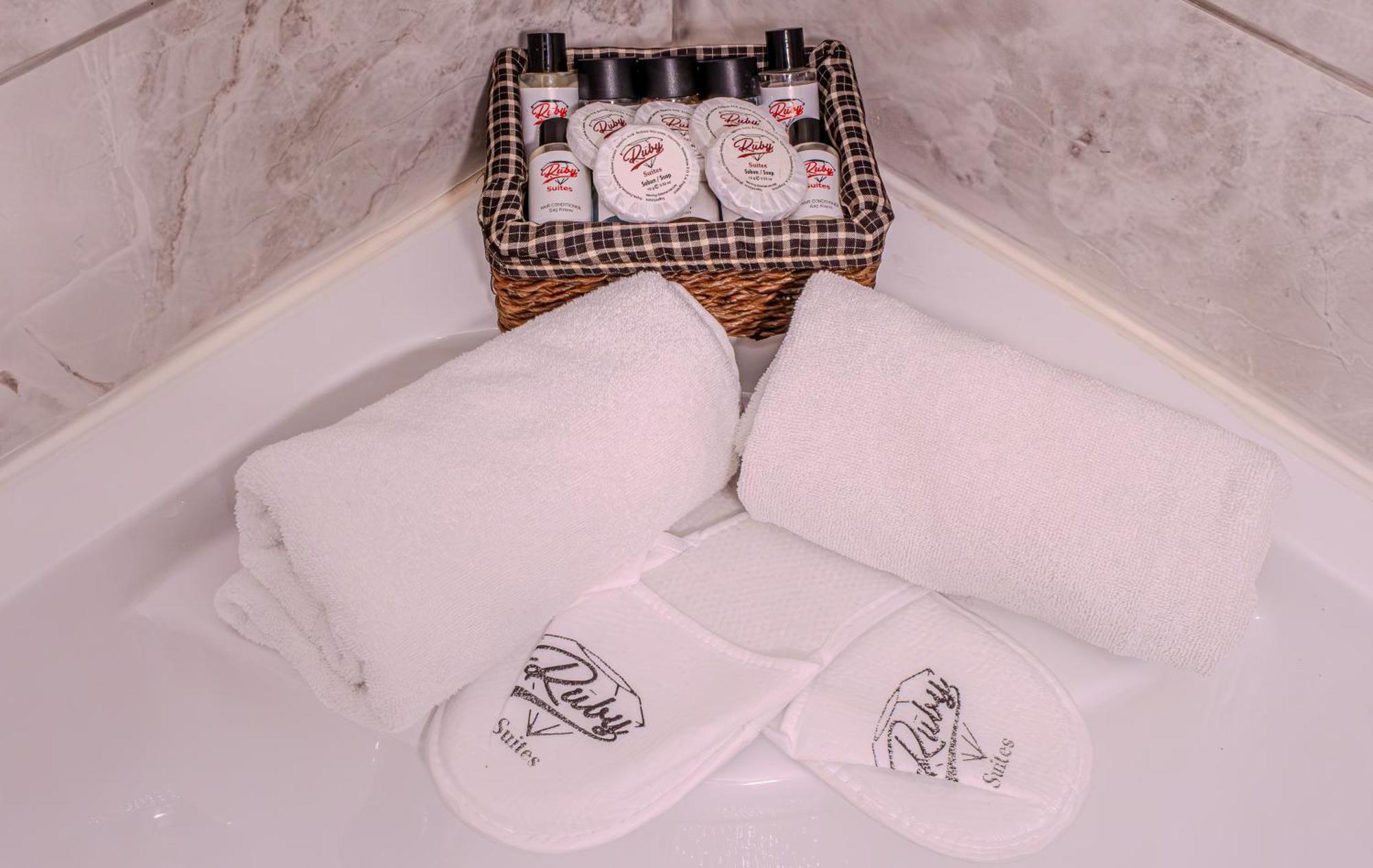 Ruby Hotel Istanbul Eksteriør bilde